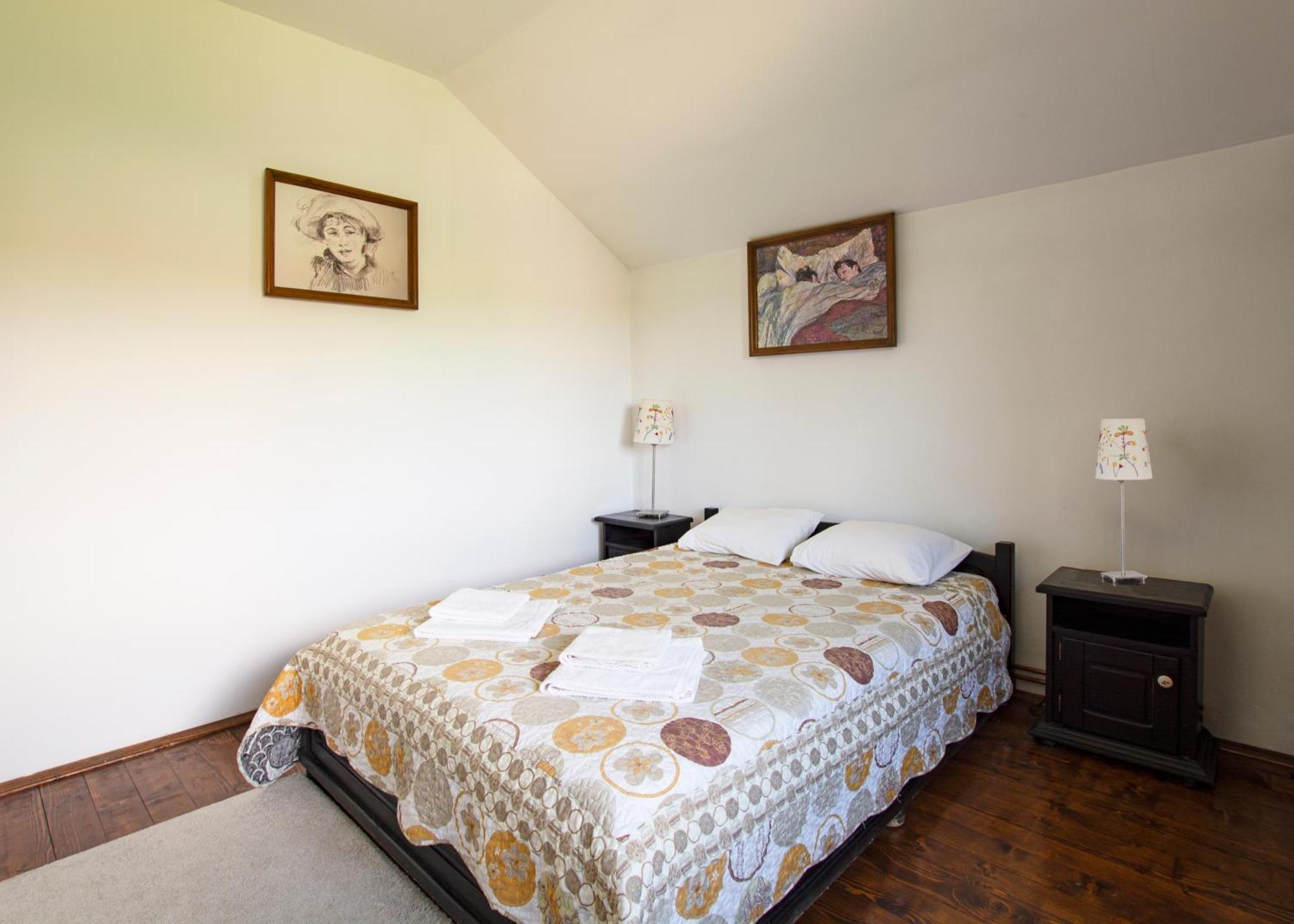 Pension Andra'S House Horezu Luaran gambar